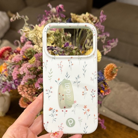 Loopy Case White Floral Phone Case with Loop iPhone 17pro - Picture 1 of 4